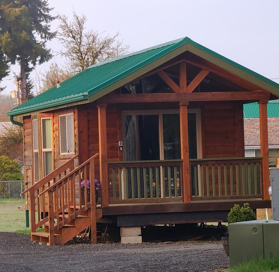 The Bogi Bear Inn Forks Dış mekan fotoğraf
